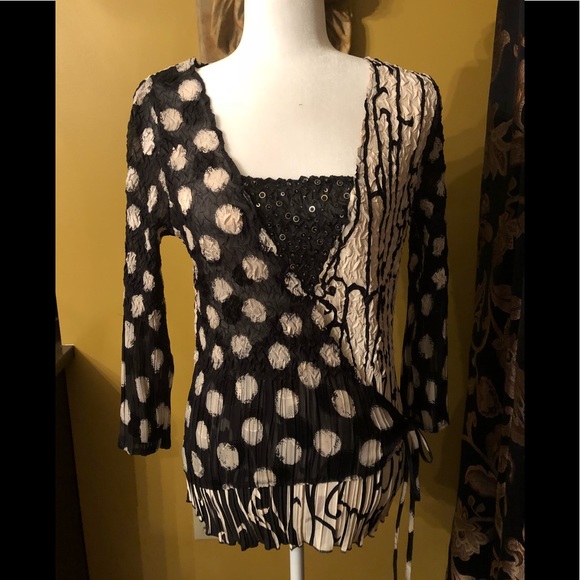 Alberto Makali Tops - Unique top/blouse